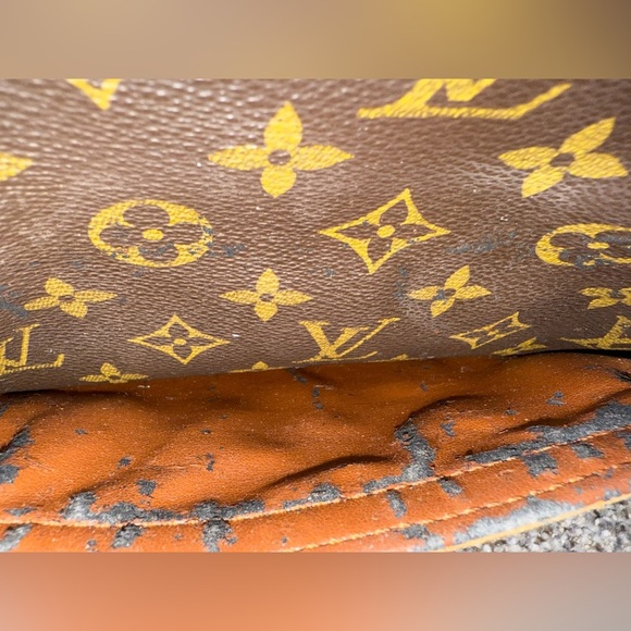 Louis Vuitton Vintage Monogram Trocadero 27 Crossbody Made in USA with COA - Picture 9 of 16